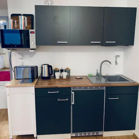 아파트 Private, Dog-friendly Room- Easy Access To City Centre And Trade Fair- Free Parking